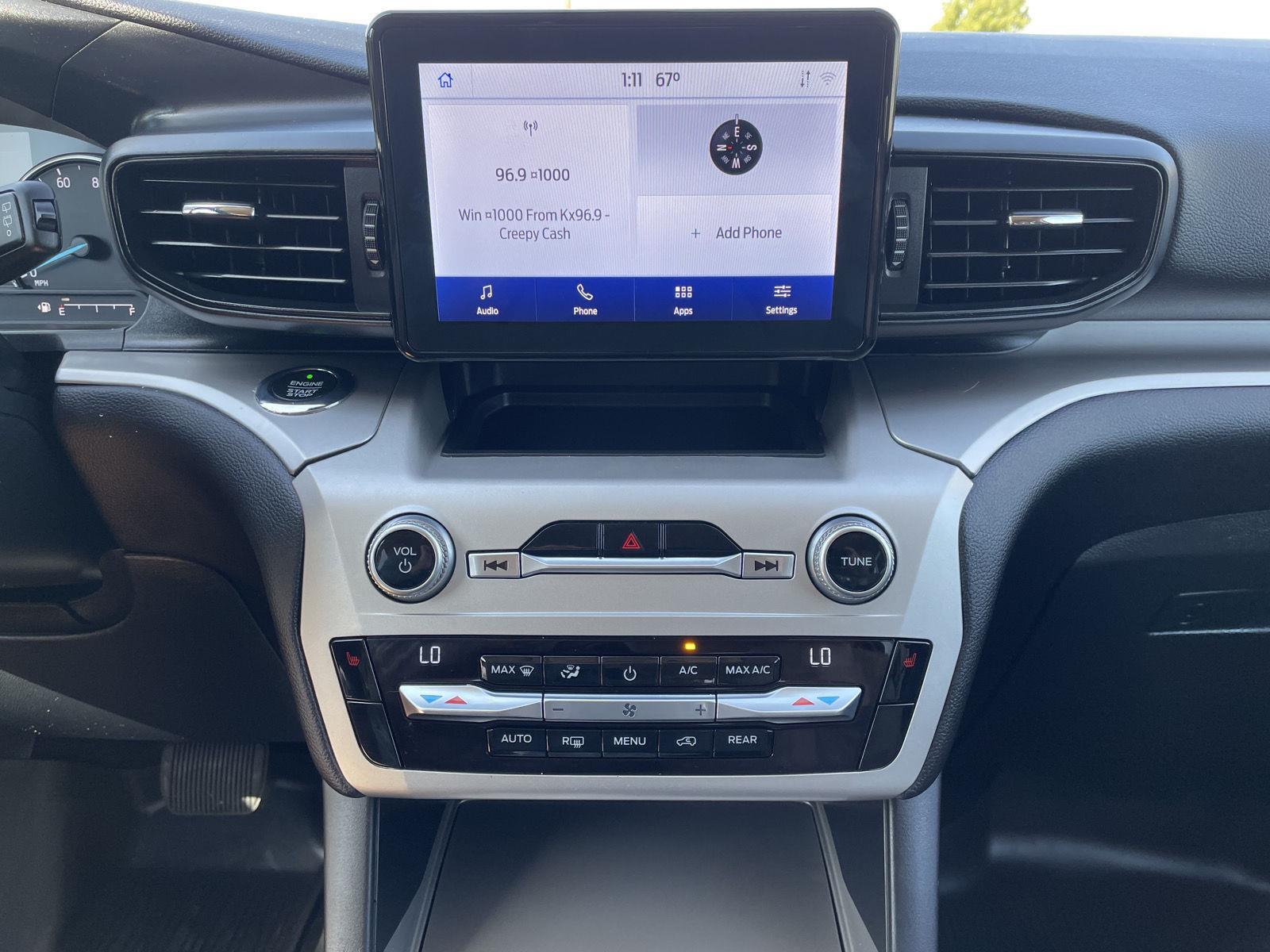 Vehicle photo 23
