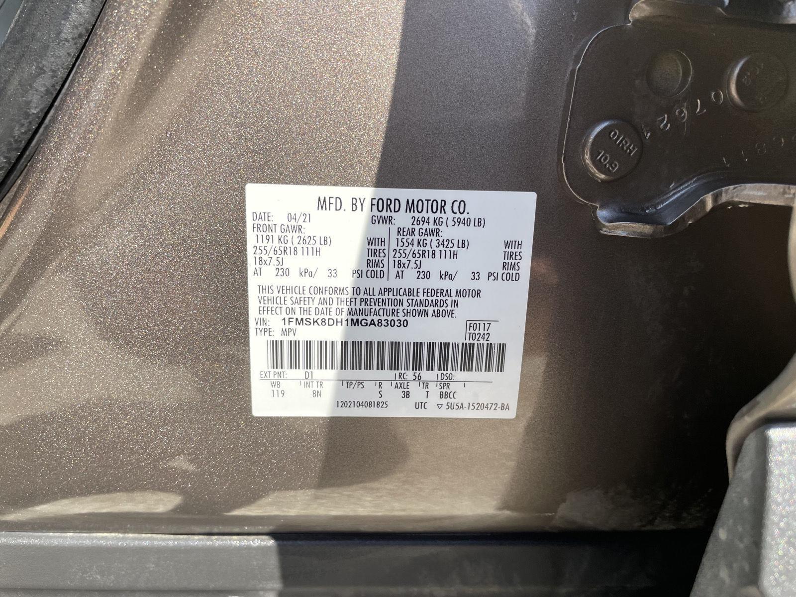 Vehicle photo 32