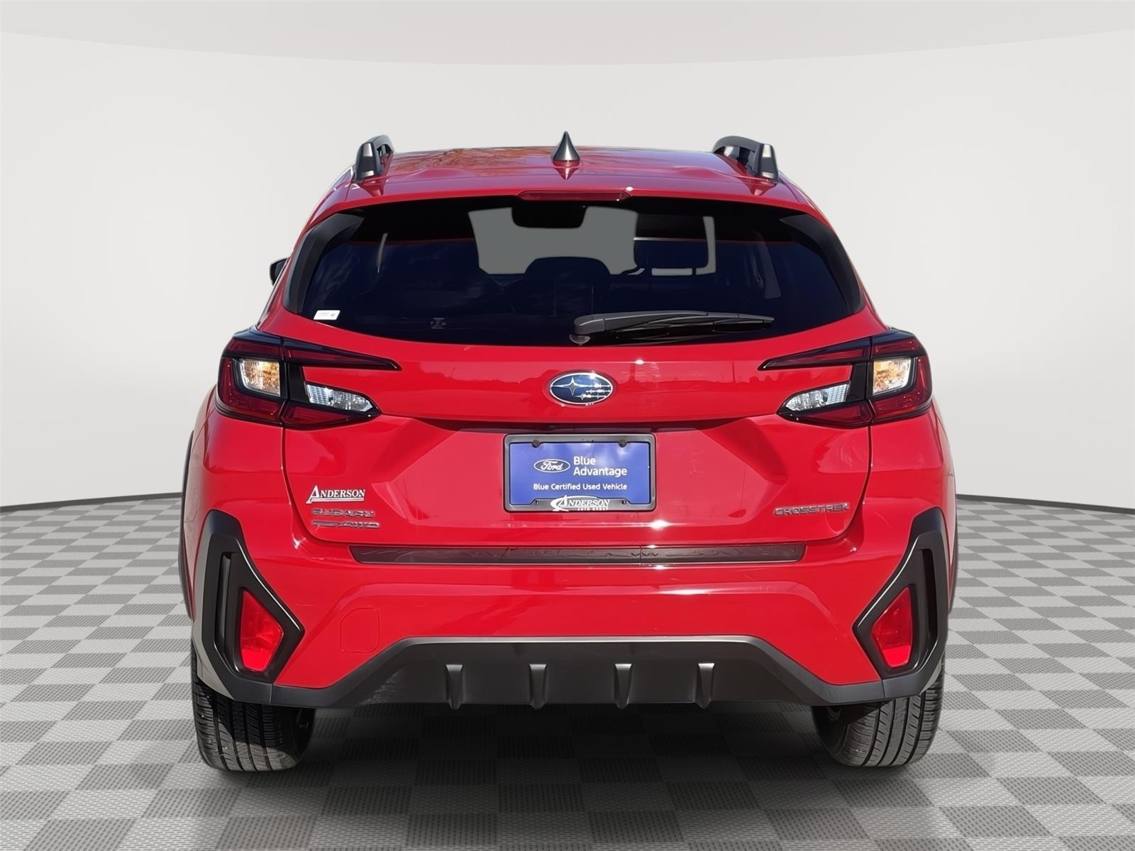 Vehicle photo 8