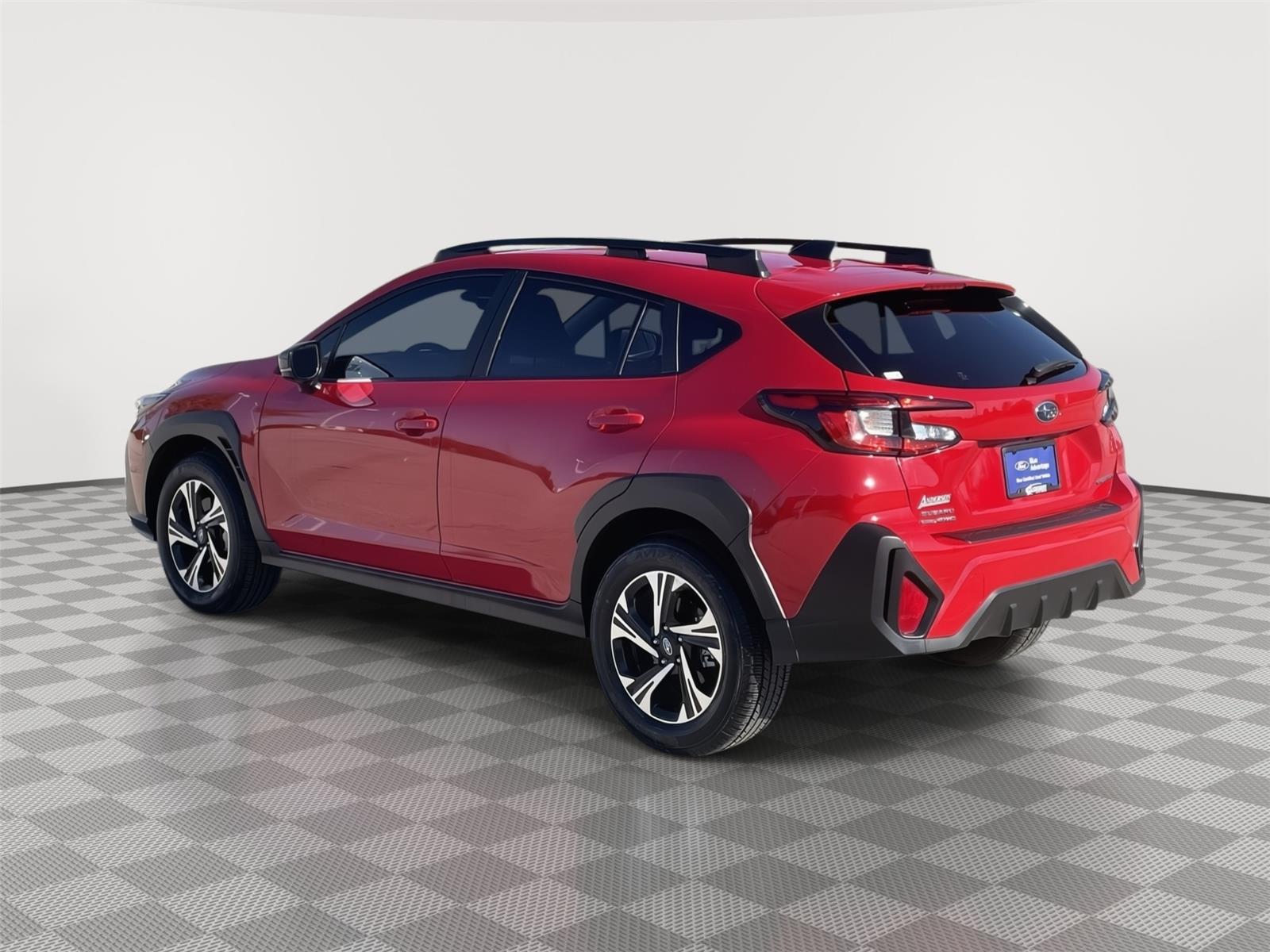 Vehicle photo 9