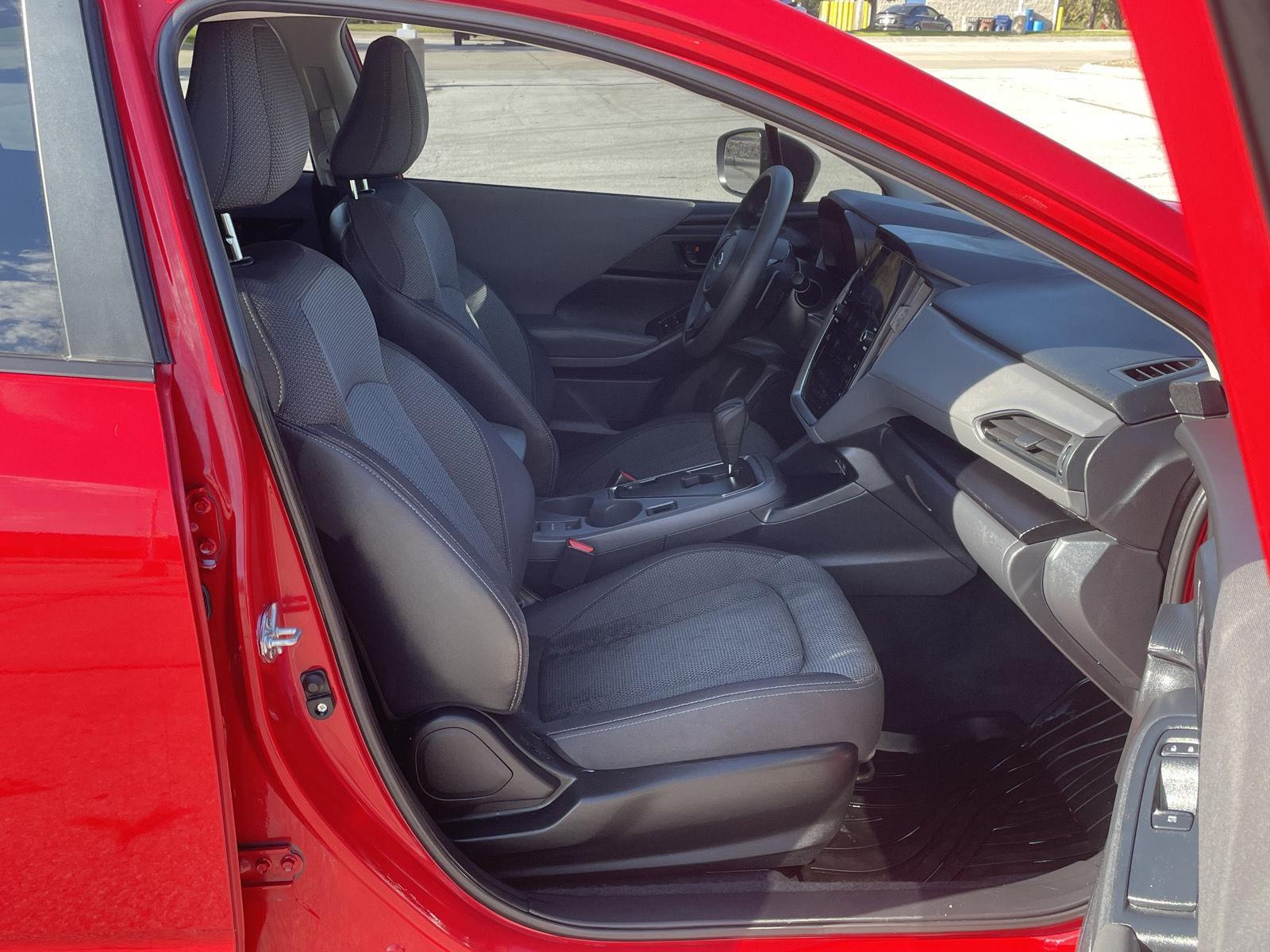 Vehicle photo 19