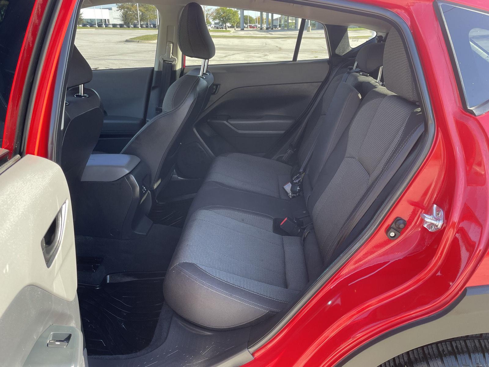 Vehicle photo 20