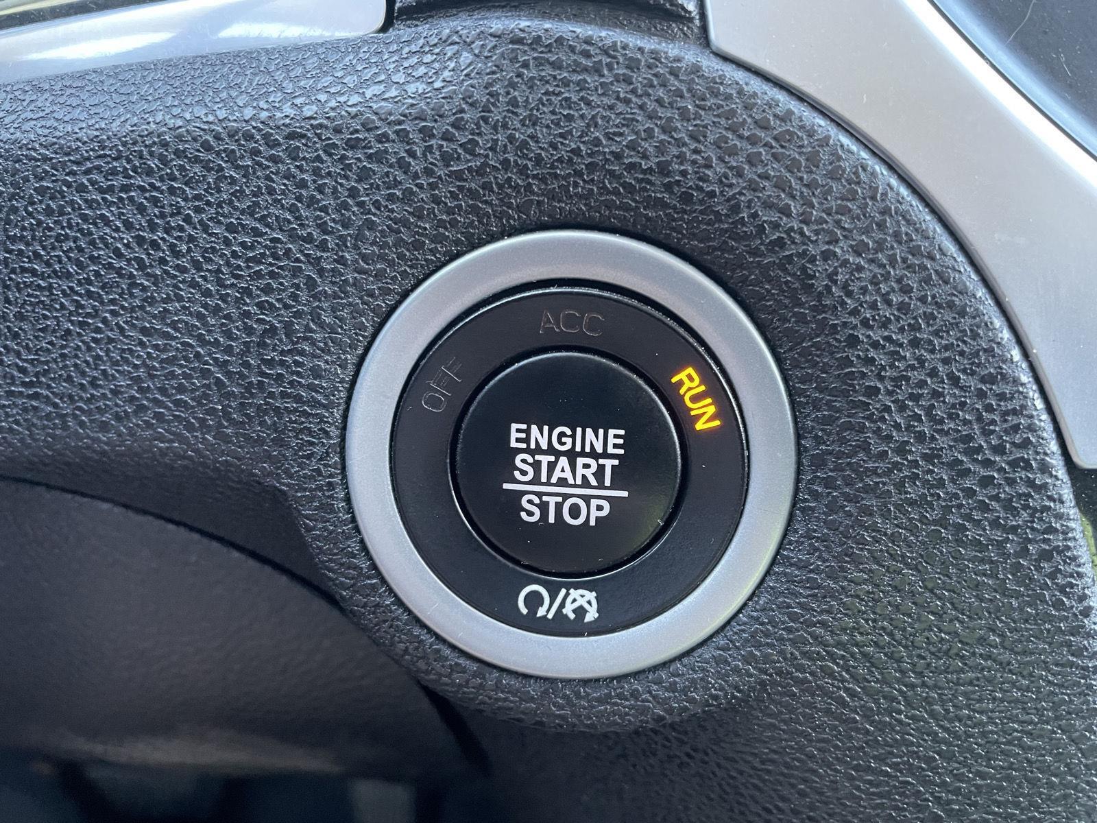 Vehicle photo 28
