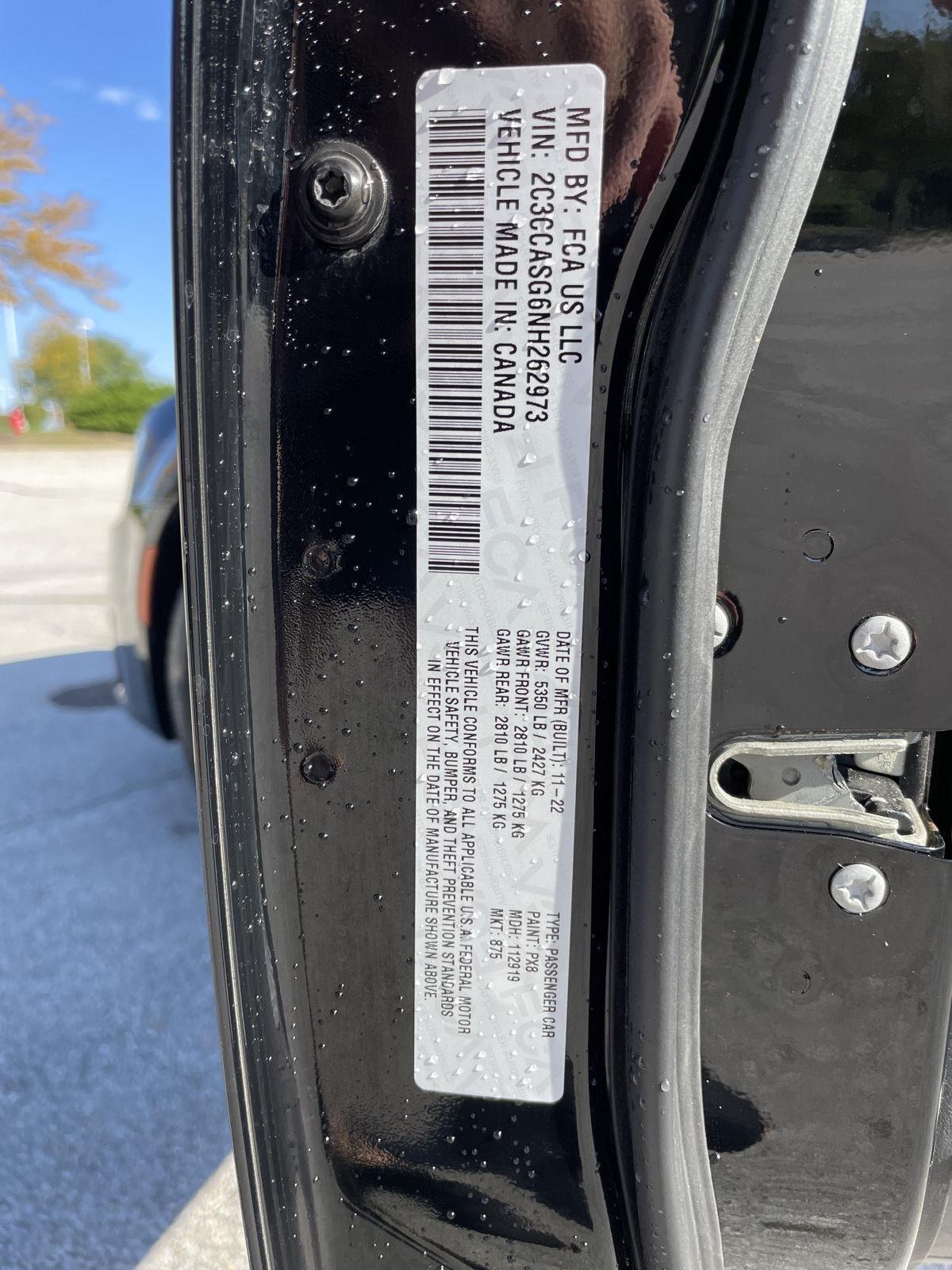 Vehicle photo 33