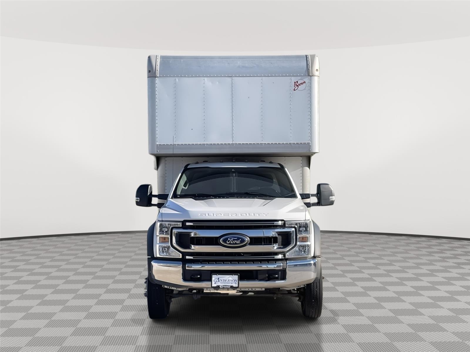 Vehicle photo 4