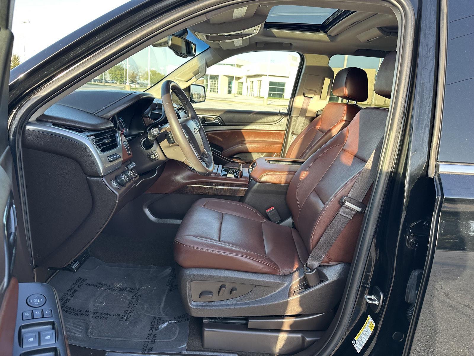Vehicle photo 16