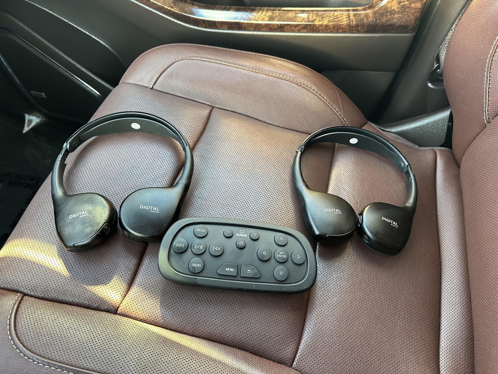 Vehicle photo 21