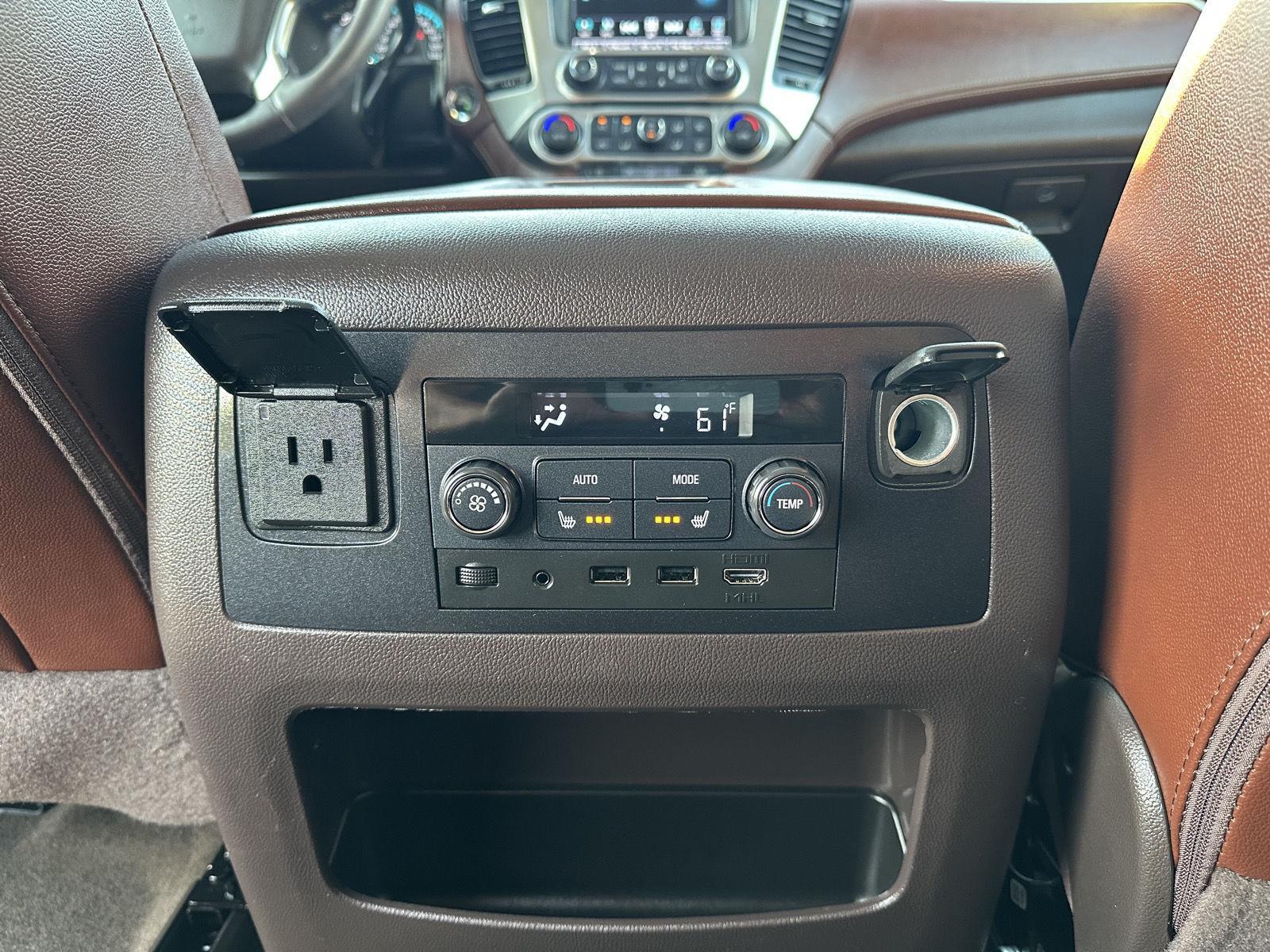 Vehicle photo 22