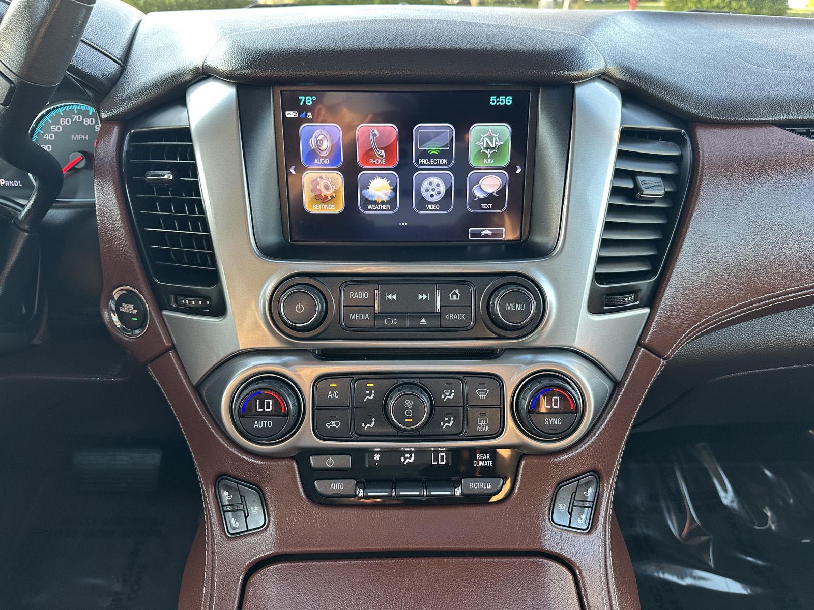 Vehicle photo 25