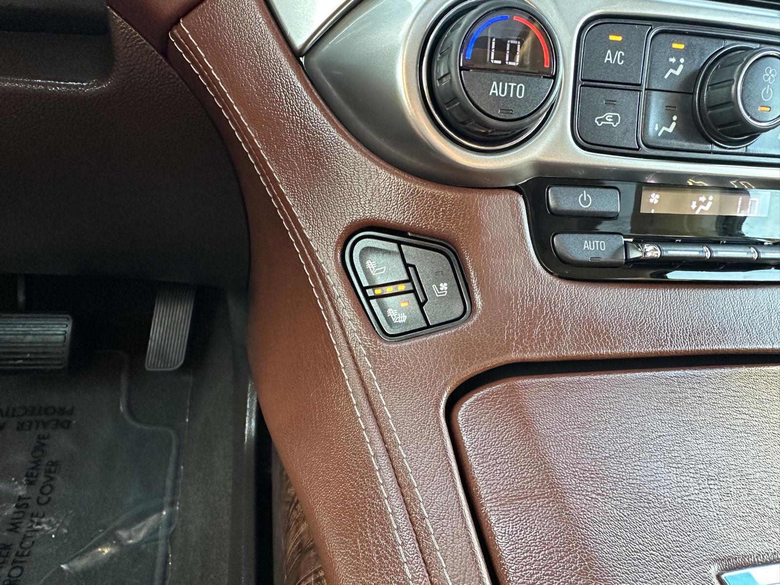 Vehicle photo 31