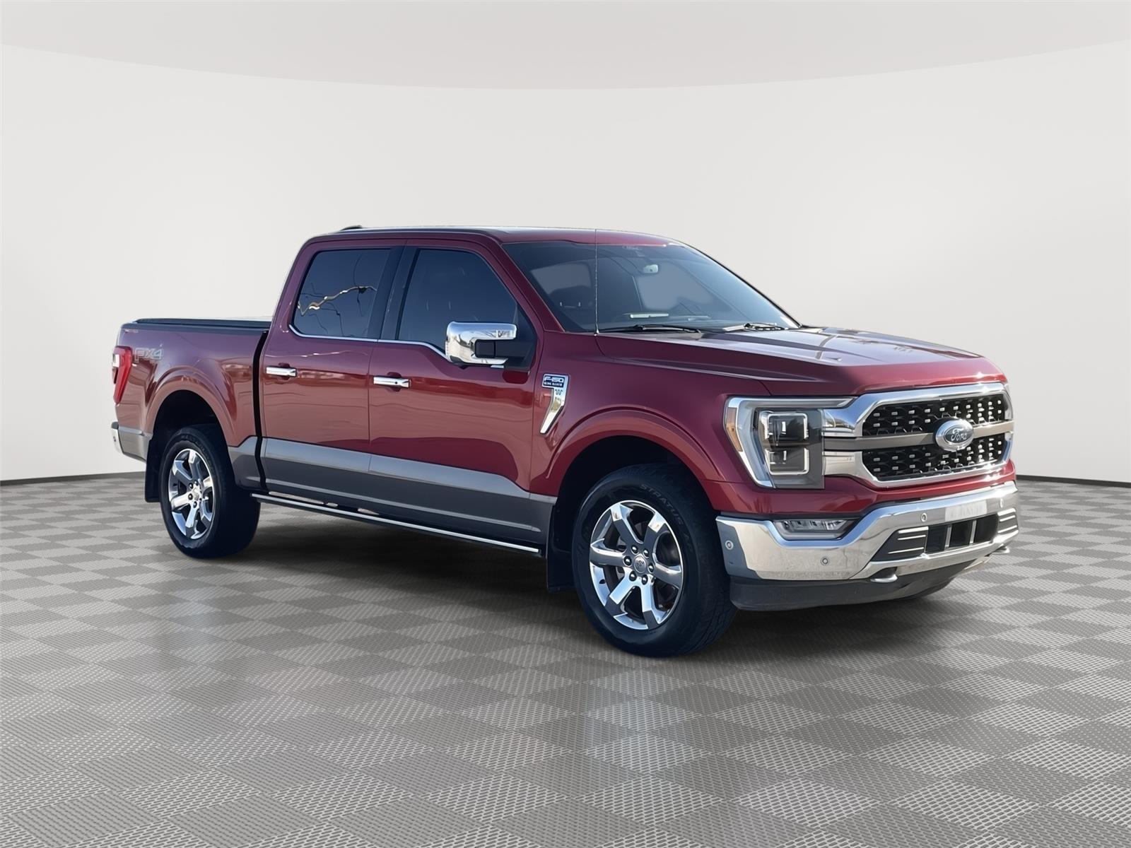 Vehicle photo 5