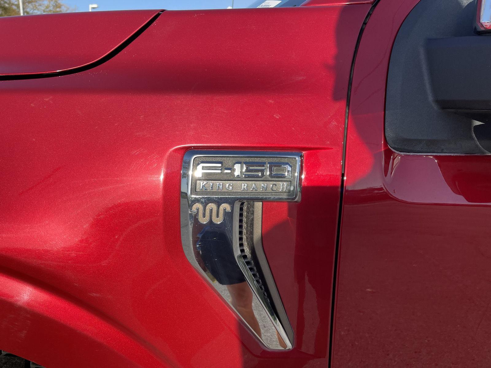 Vehicle photo 45