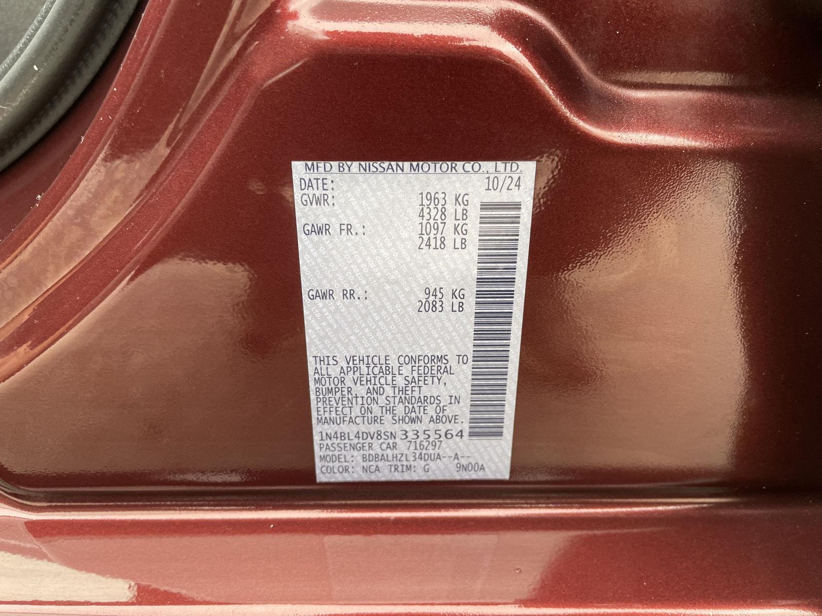 Vehicle photo 27