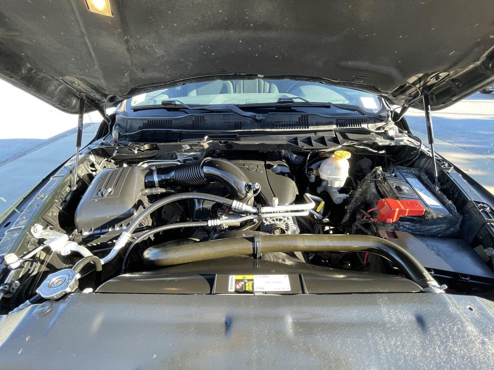 Vehicle photo 31