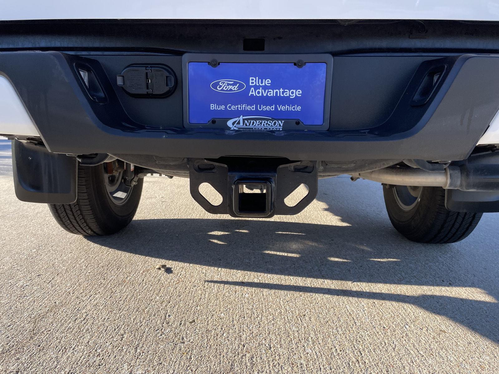 Vehicle photo 34