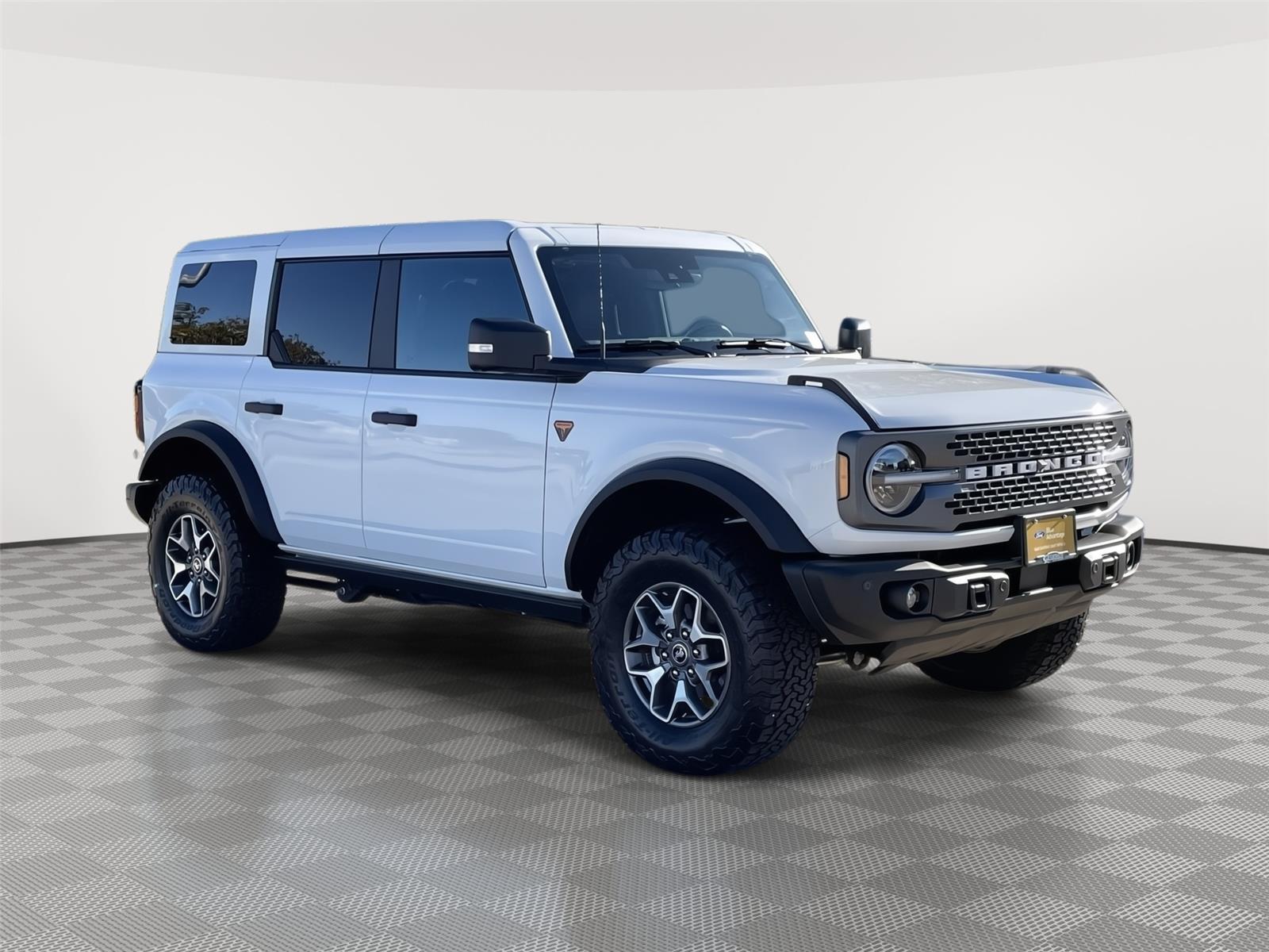 Vehicle photo 5