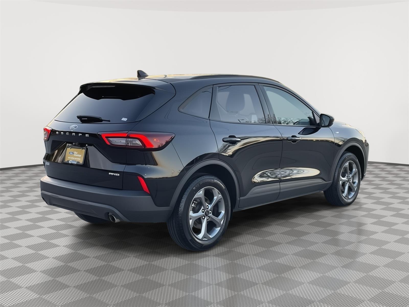 Vehicle photo 7