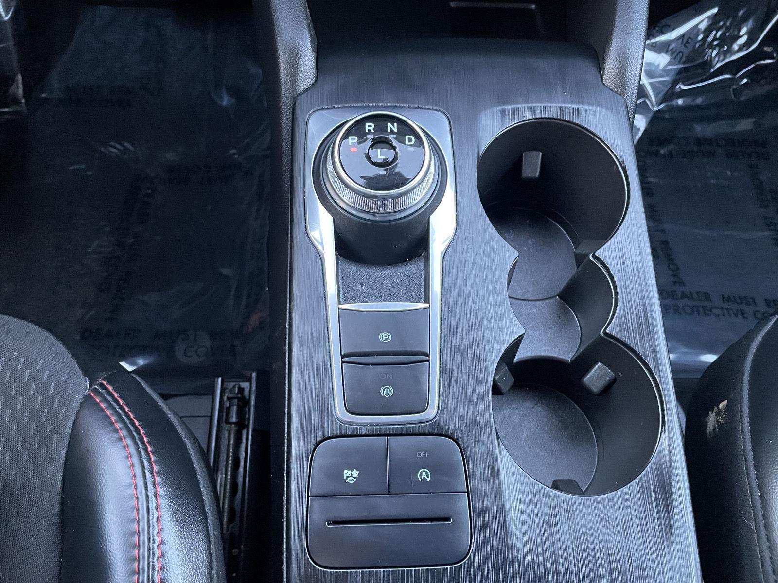 Vehicle photo 29