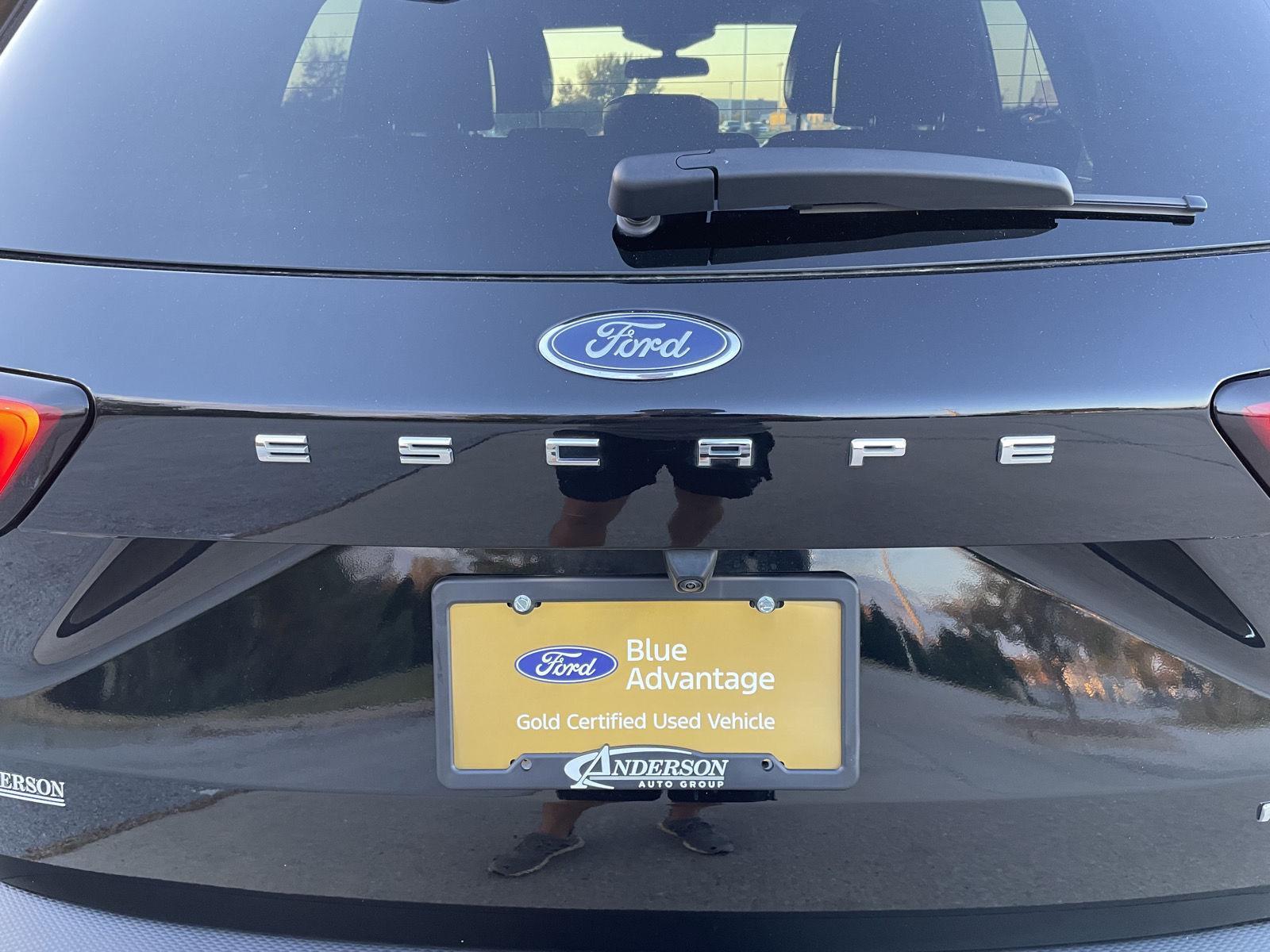 Vehicle photo 35