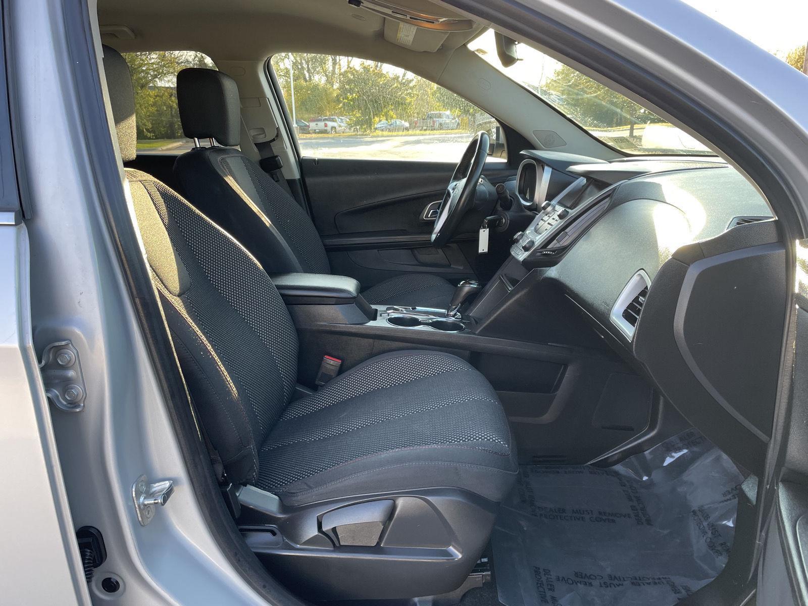 Vehicle photo 18