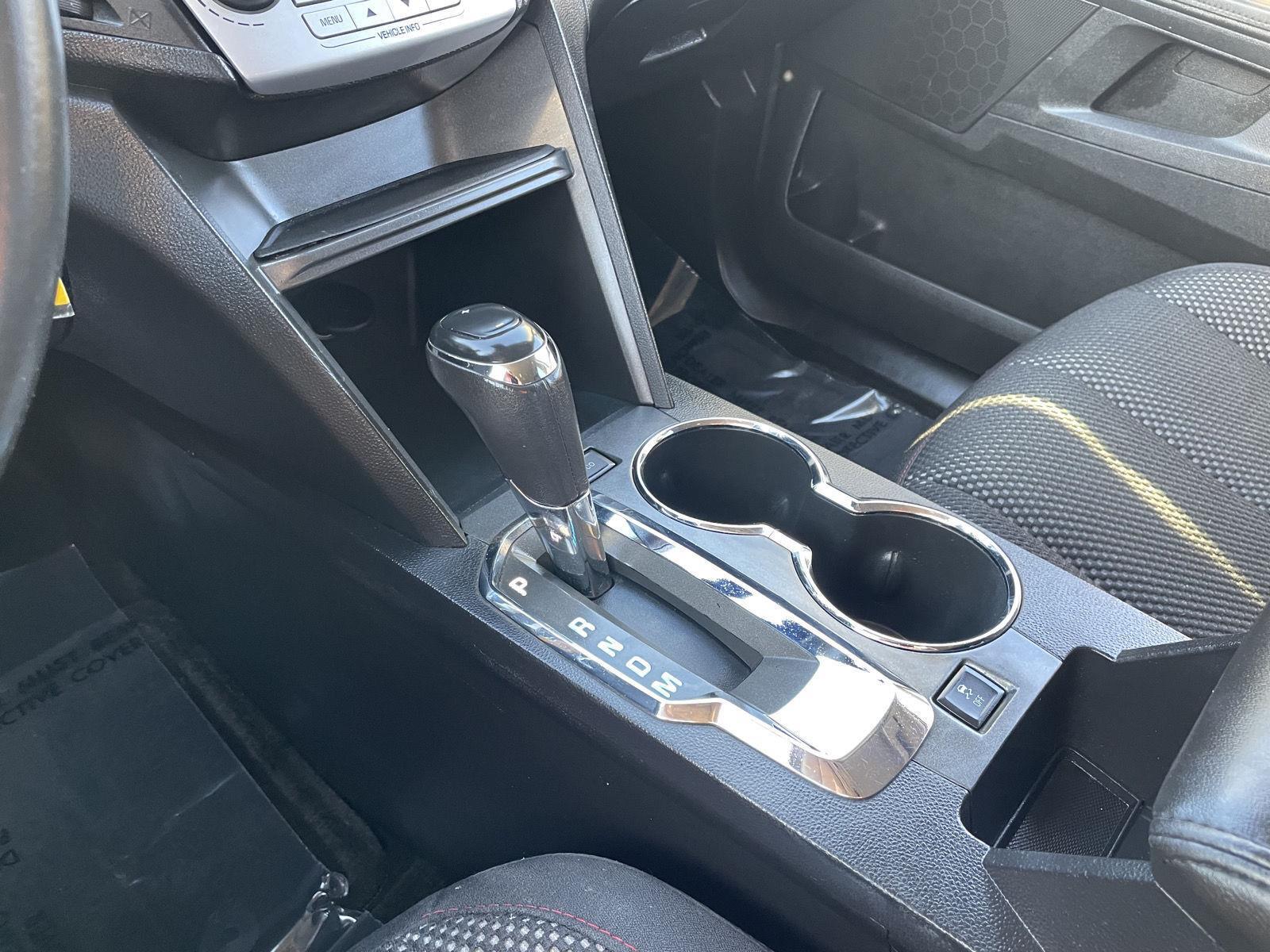 Vehicle photo 27