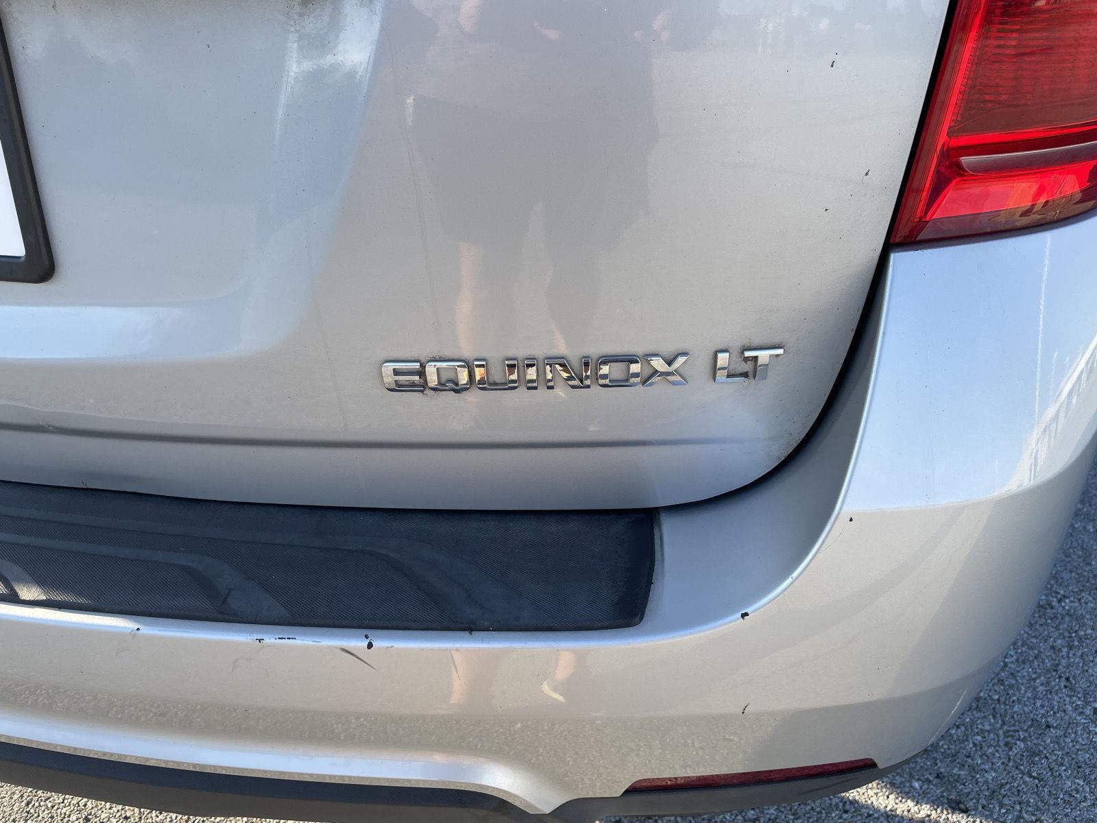 Vehicle photo 34
