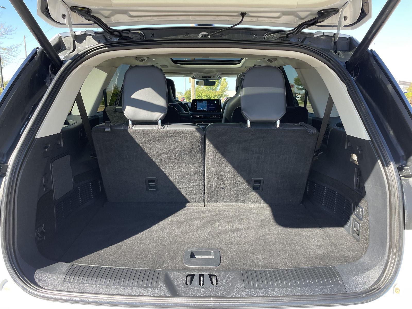 Vehicle photo 39