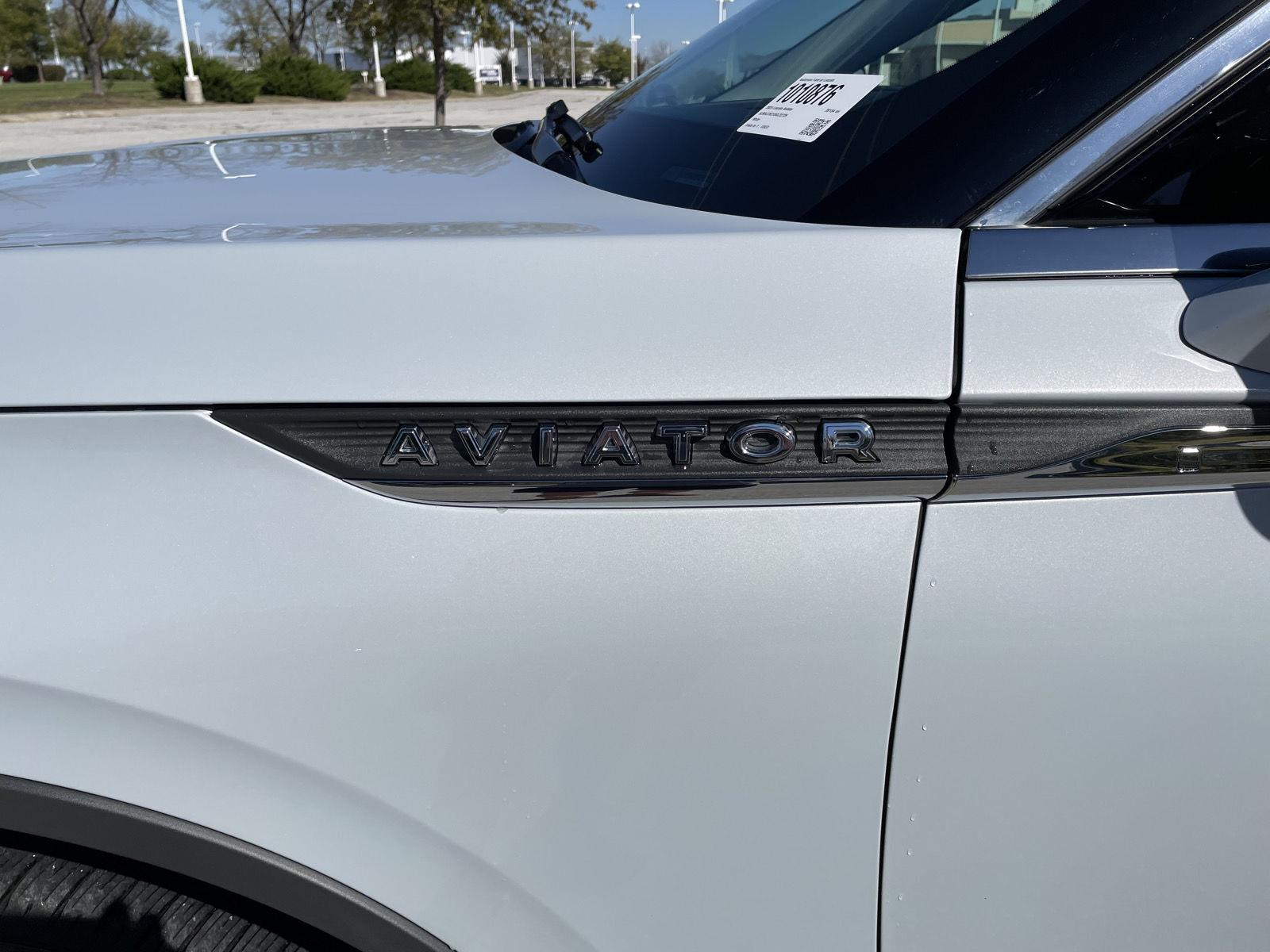 Vehicle photo 43