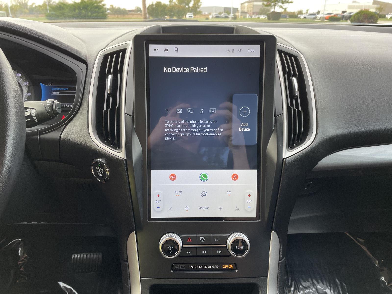 Vehicle photo 28