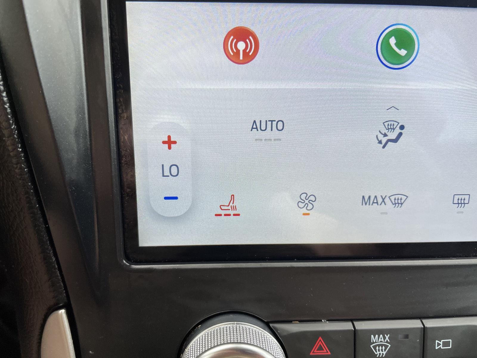 Vehicle photo 31