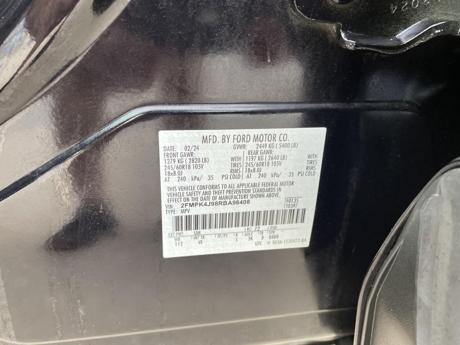 Vehicle photo 33