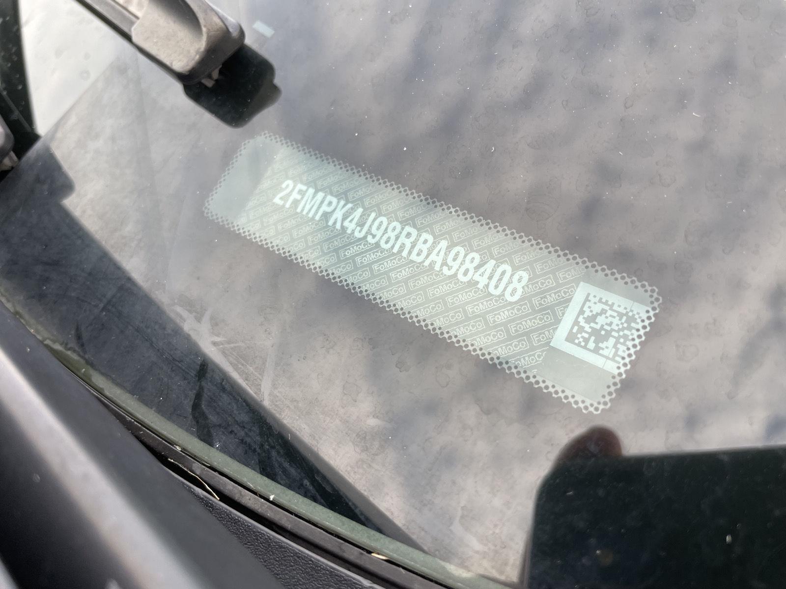 Vehicle photo 34