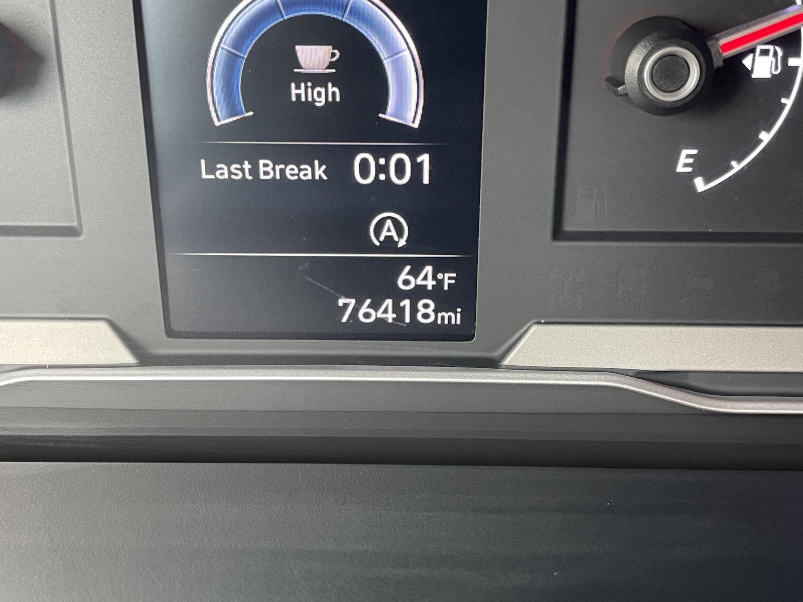 Vehicle photo 3