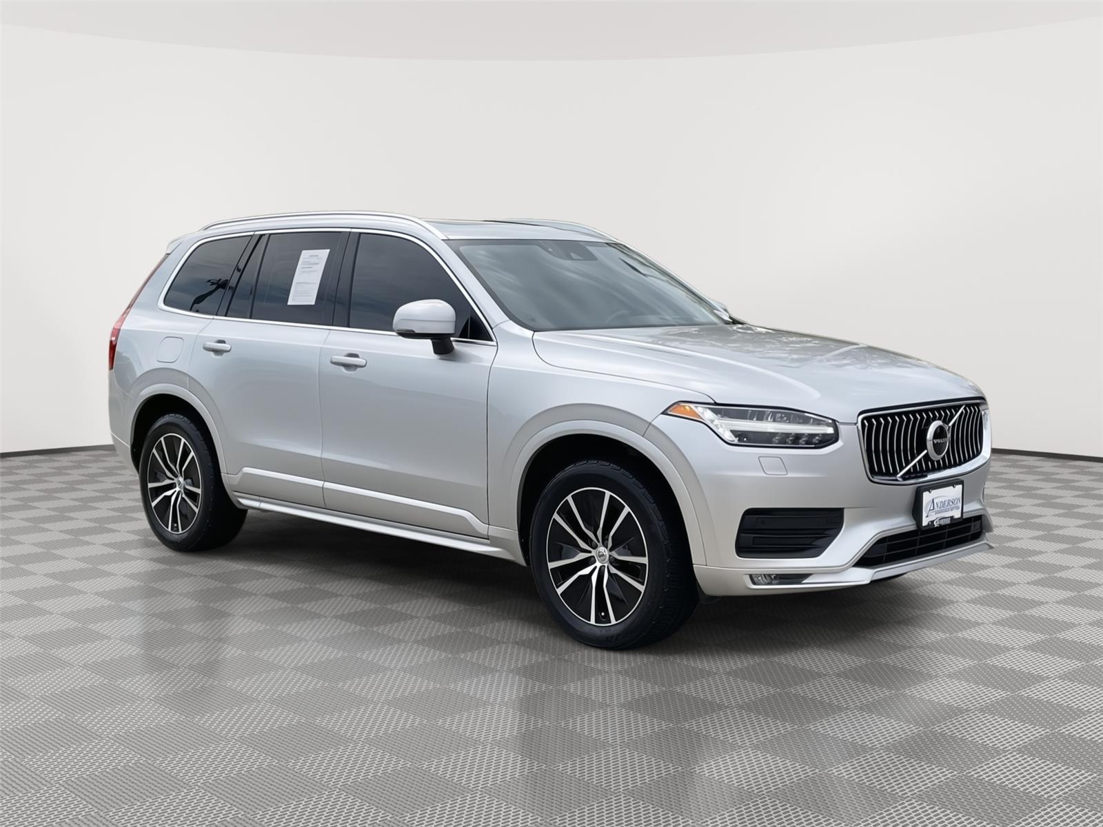 Vehicle photo 5