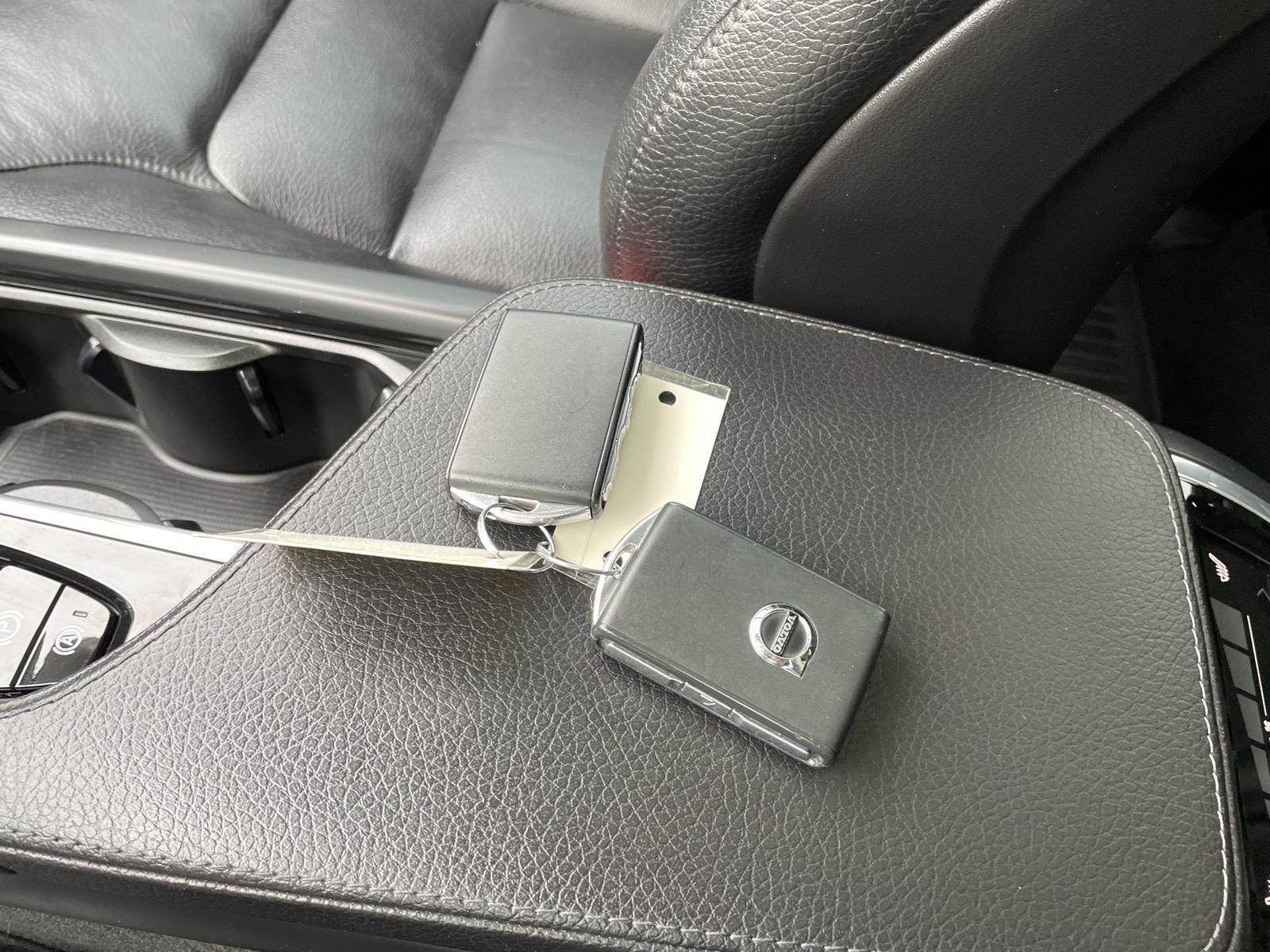 Vehicle photo 41