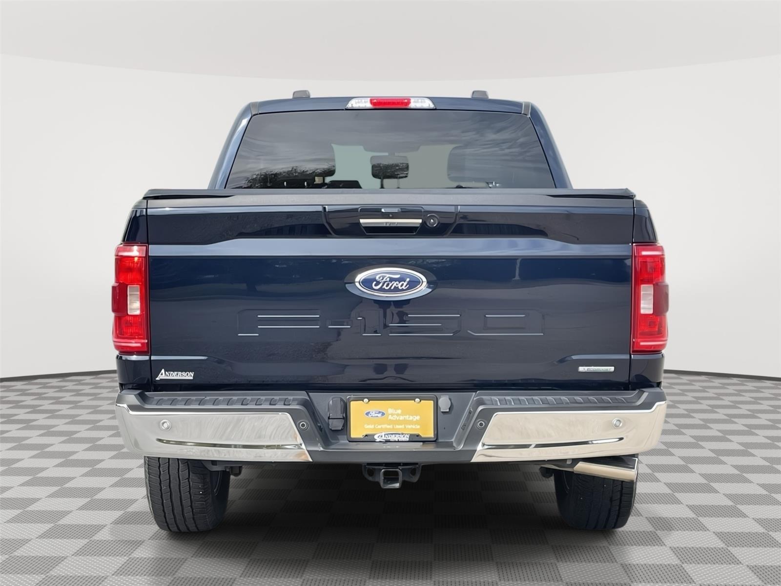 Vehicle photo 8