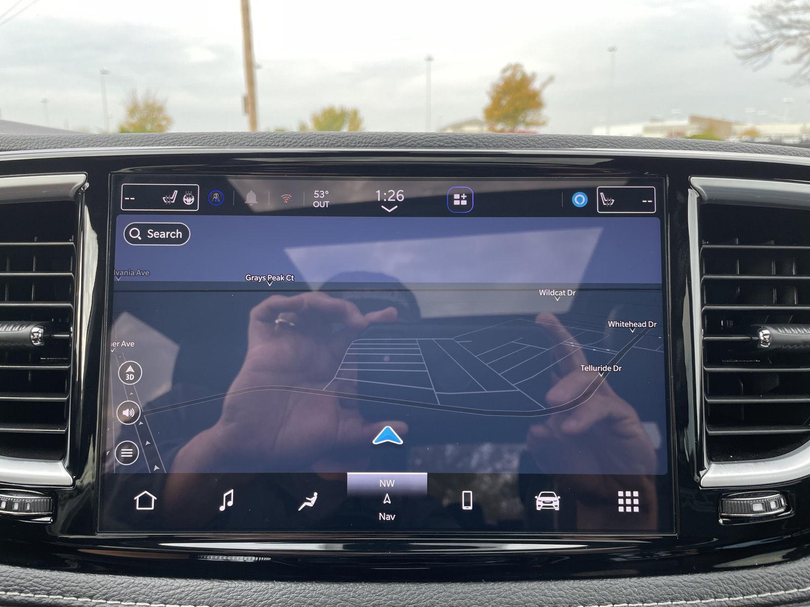 Vehicle photo 26