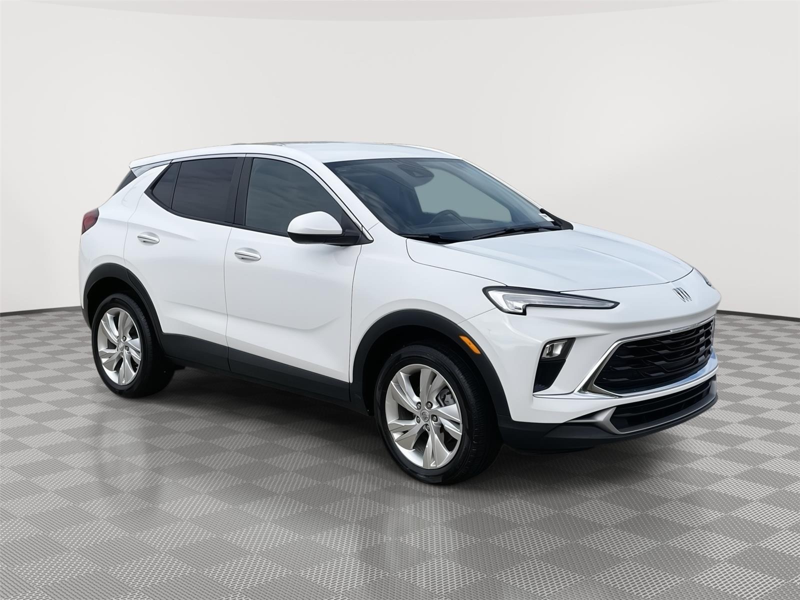 Vehicle photo 4