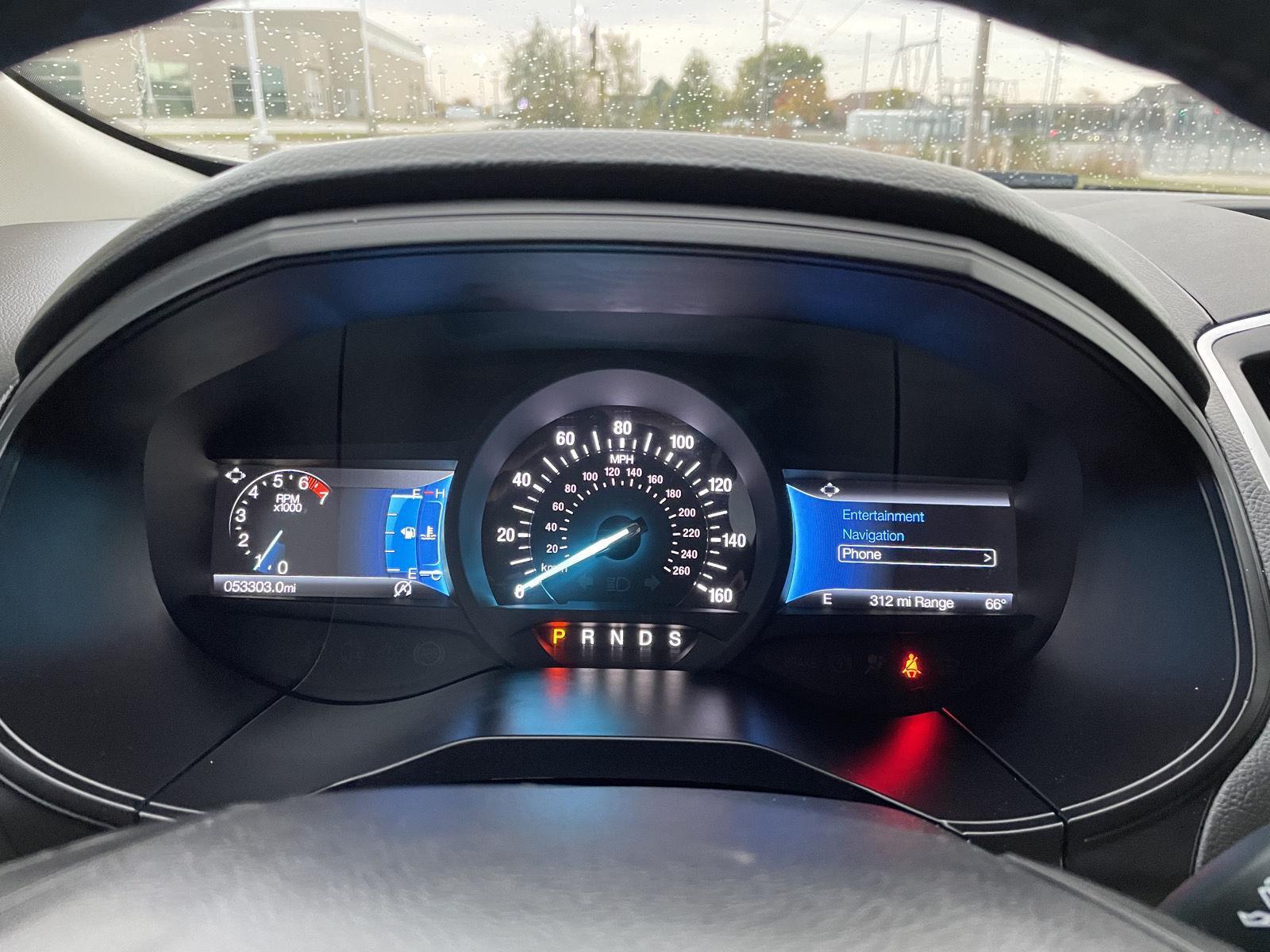Vehicle photo 13