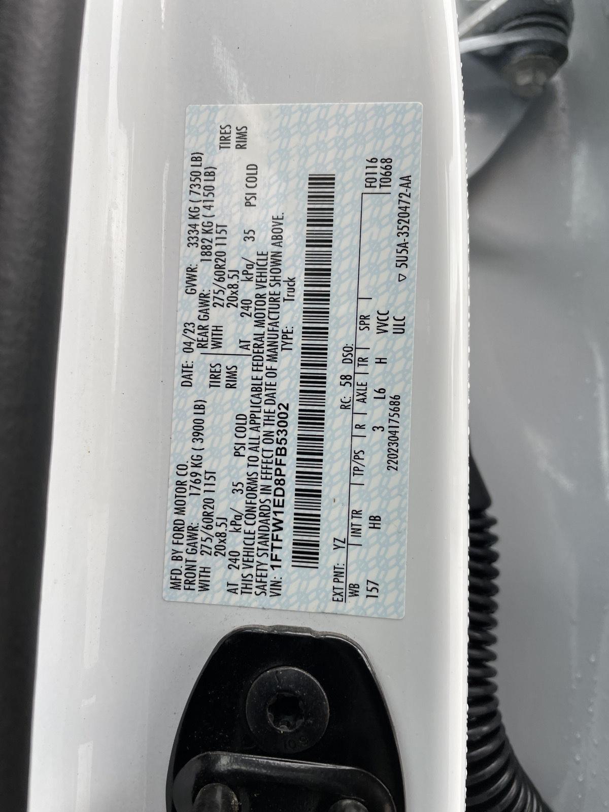 Vehicle photo 38