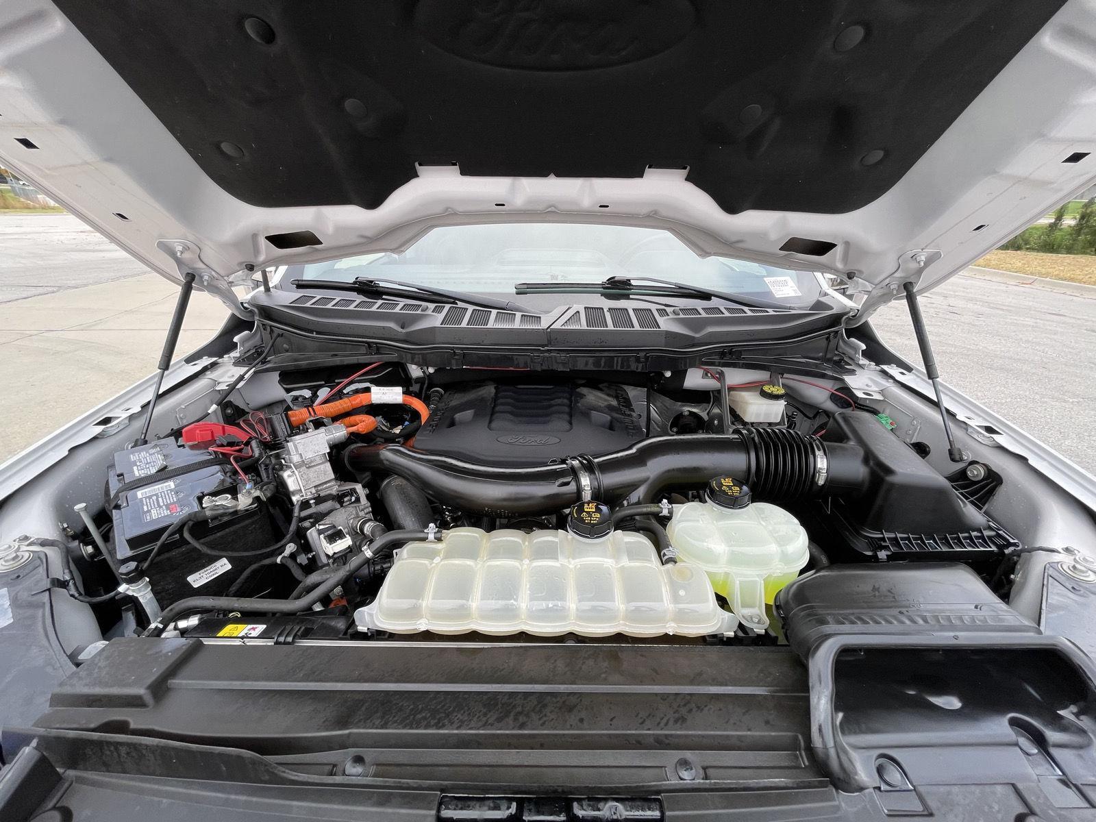 Vehicle photo 40