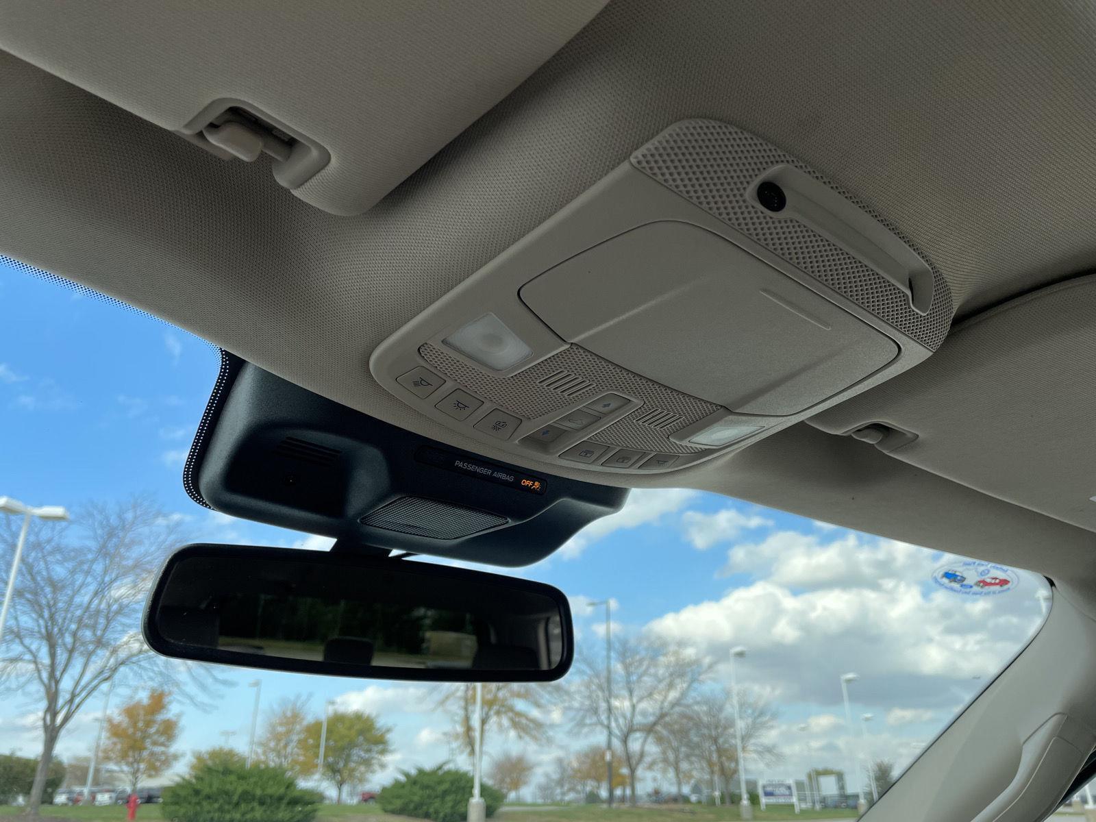 Vehicle photo 40