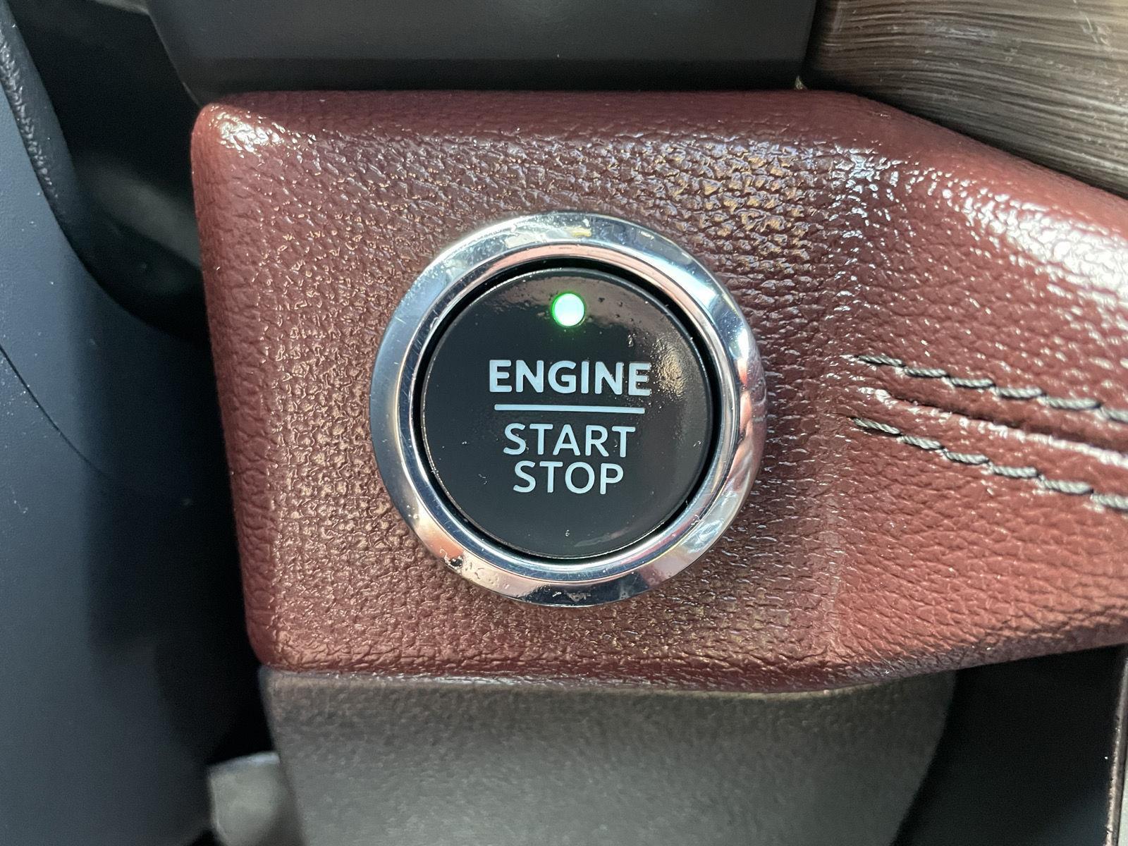 Vehicle photo 36
