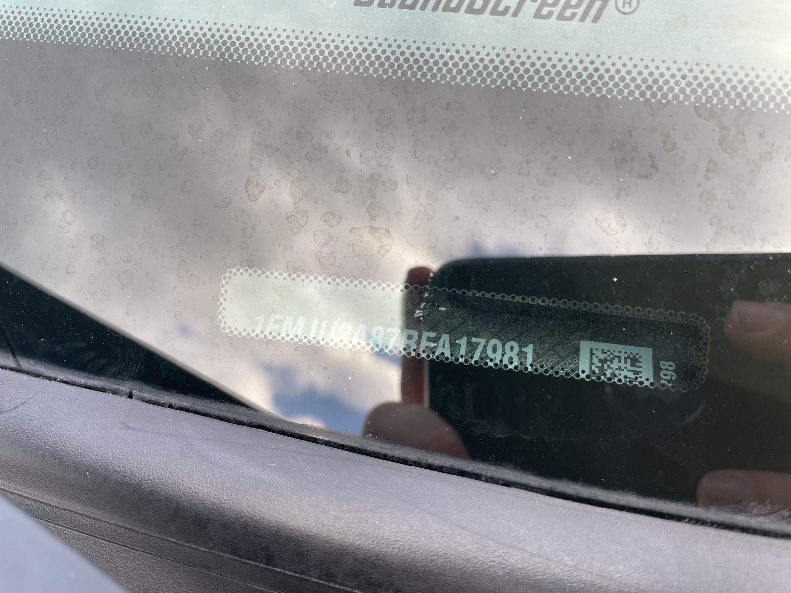 Vehicle photo 42