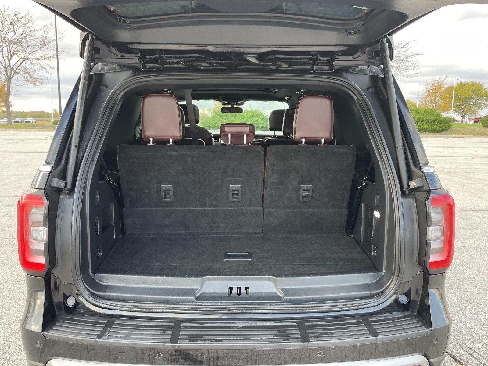 Vehicle photo 44
