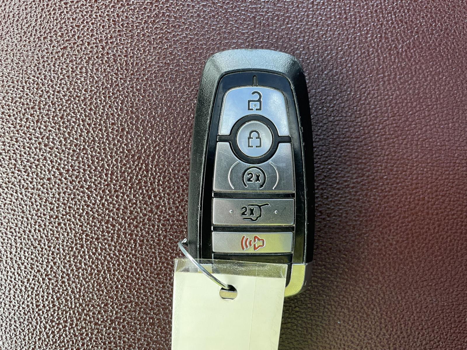 Vehicle photo 47