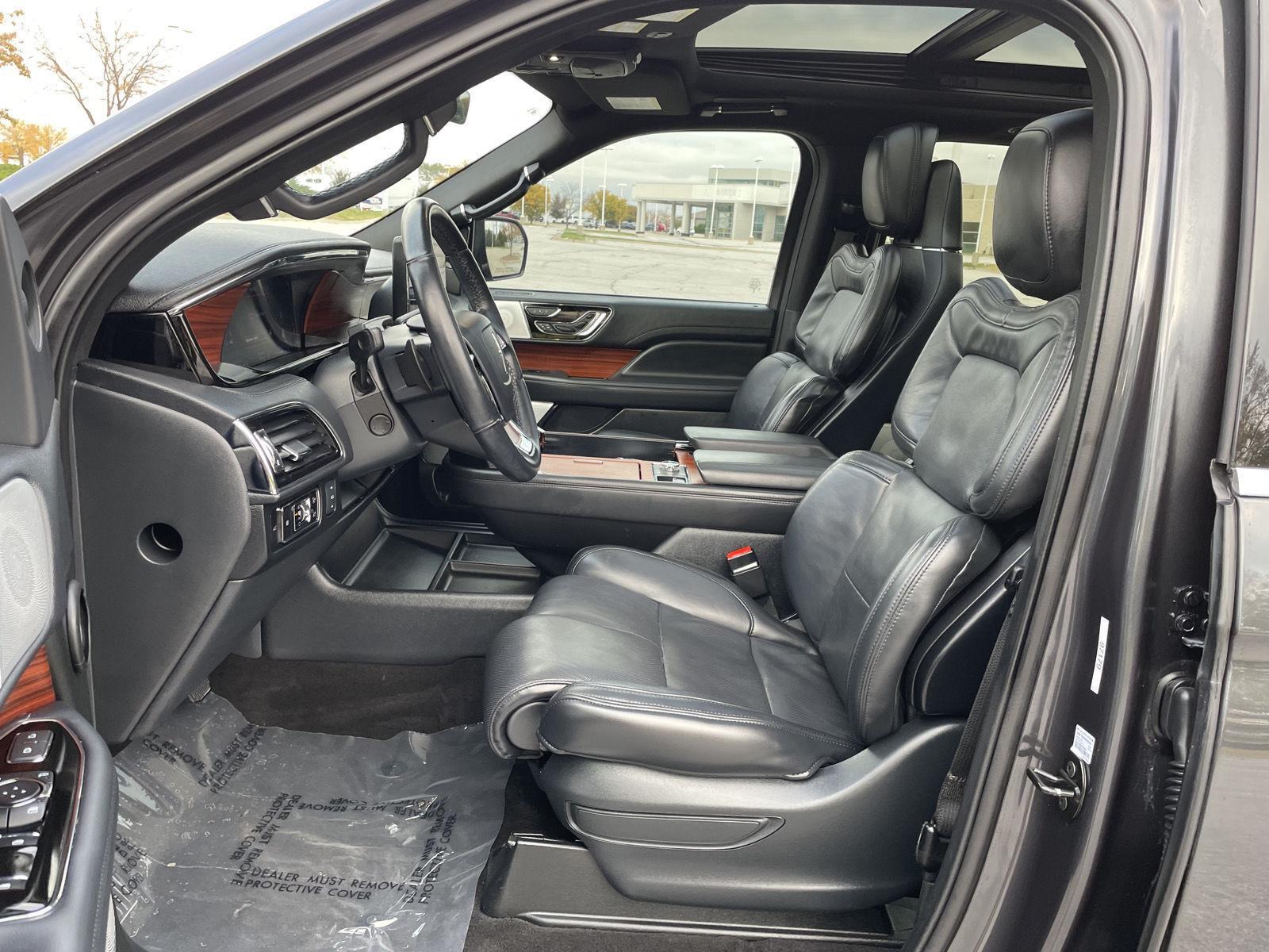 Vehicle photo 16