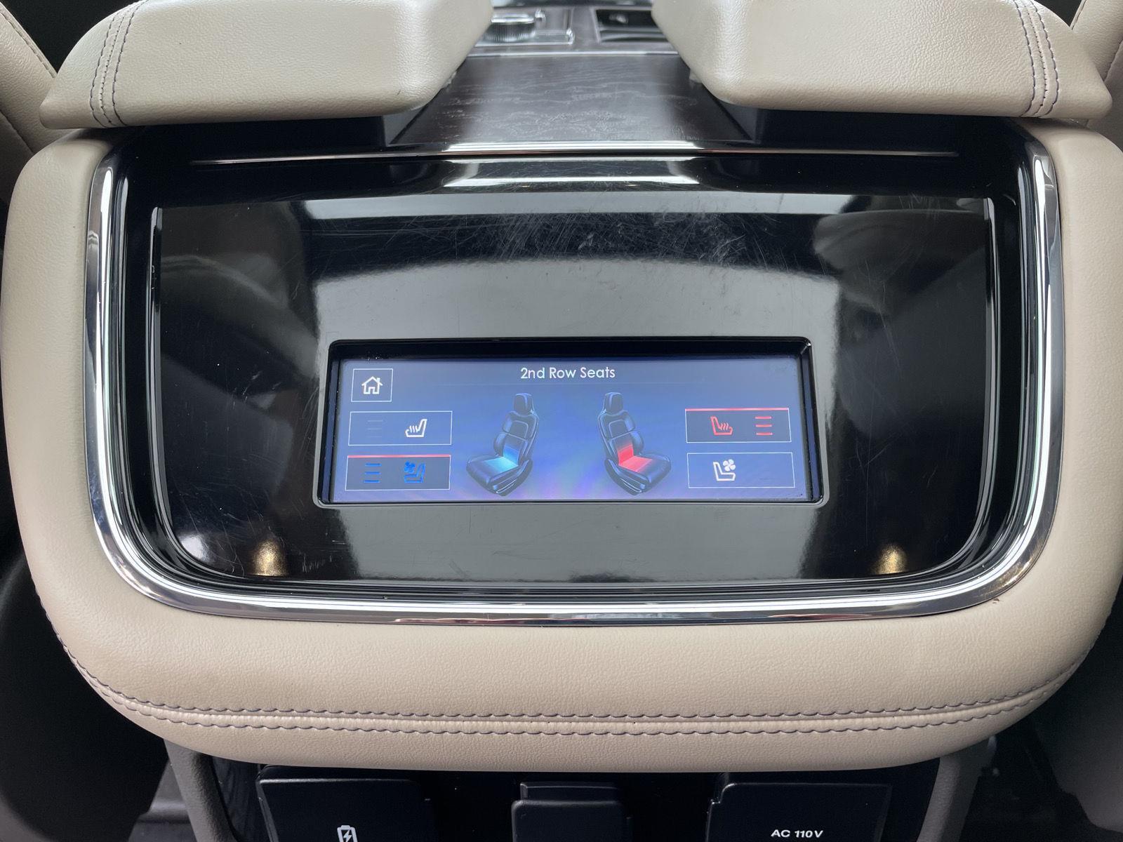 Vehicle photo 20