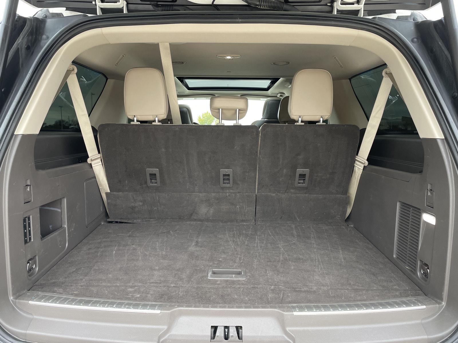 Vehicle photo 42