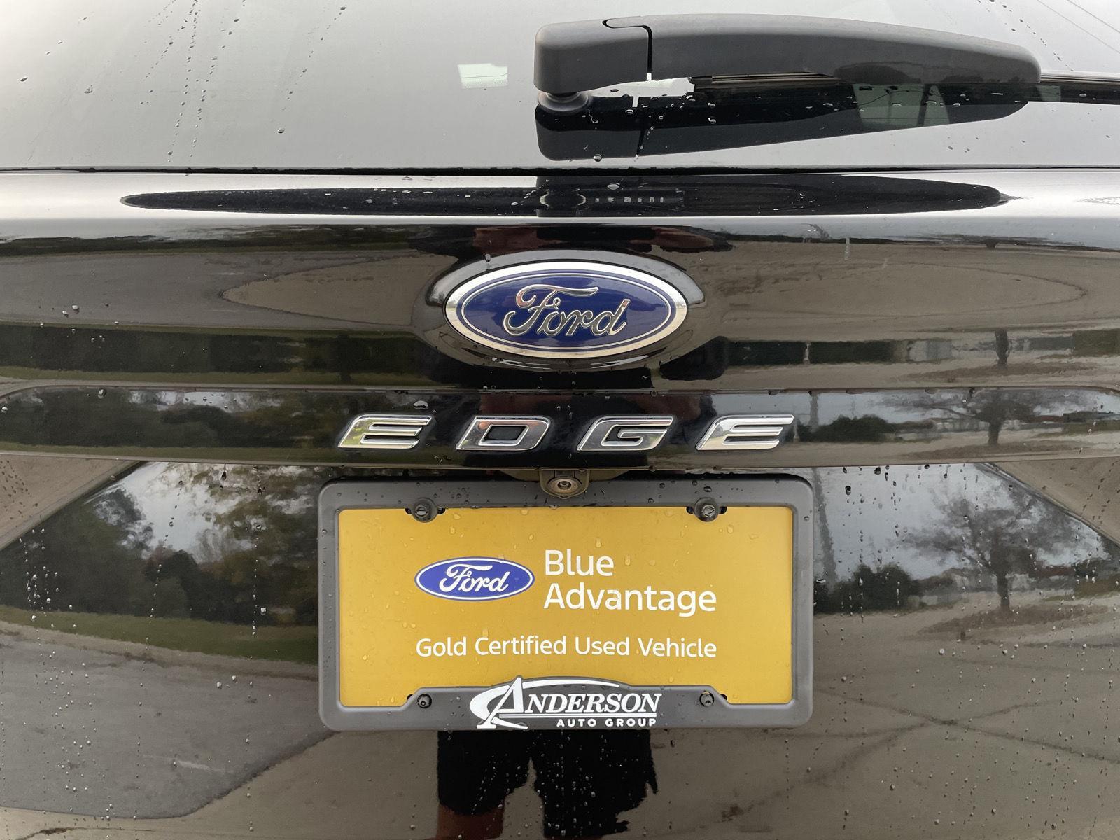 Vehicle photo 35